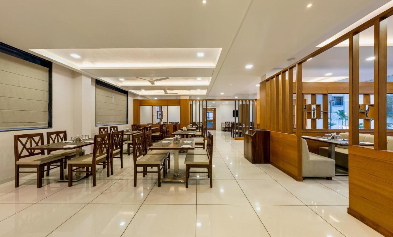Hotel Grand Indu, 3 Star Kolhapur Extérieur photo